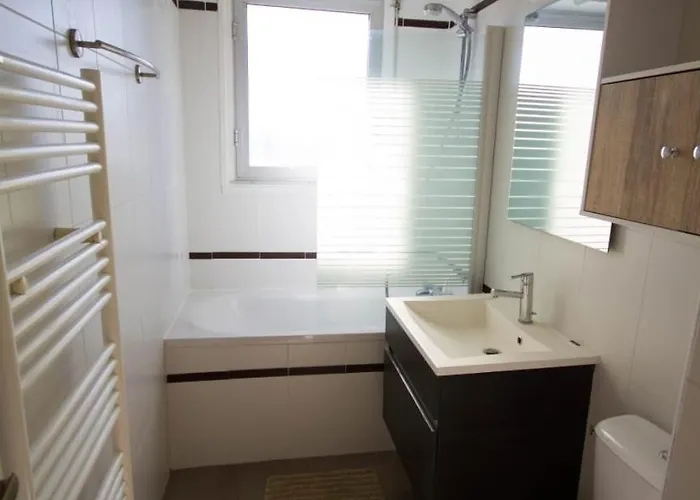 Et Terrasse Port Du Pouliguen * Le Pouliguen